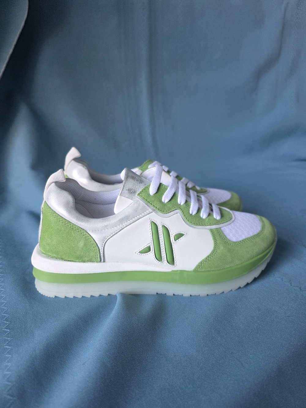 The Flexx "Kate Too" Lime Green & White Platform Sneakers Size 37 / US 6.5-7